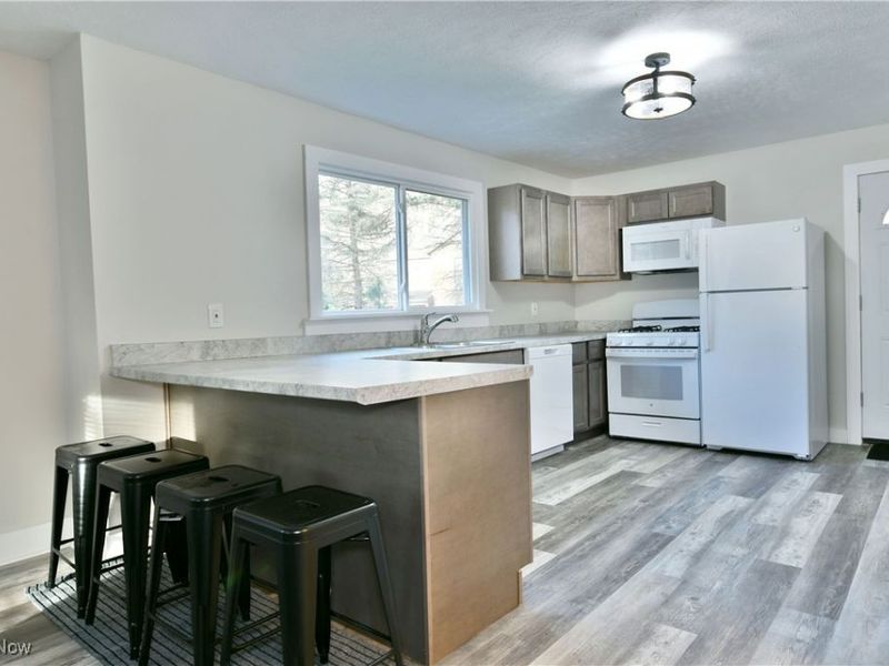 247 Township Road 306, Hammondsville, OH 43930 Photo 11