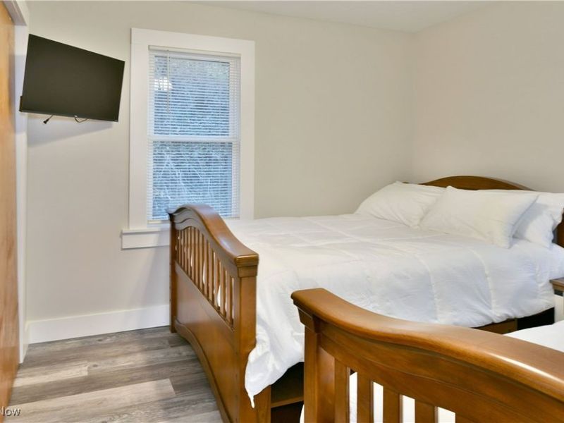 247 Township Road 306, Hammondsville, OH 43930 Photo 23