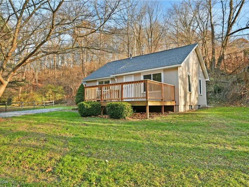 247 Township Road 306, Hammondsville, OH 43930 Photo 4