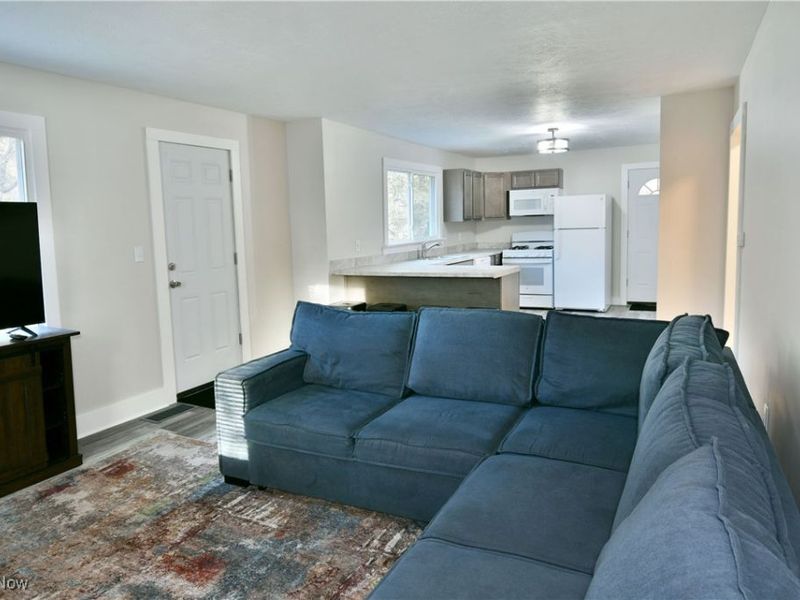 247 Township Road 306, Hammondsville, OH 43930 Photo 9