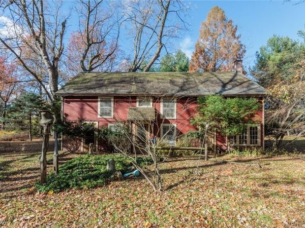 24105 Chardon Road, Euclid, OH 44143