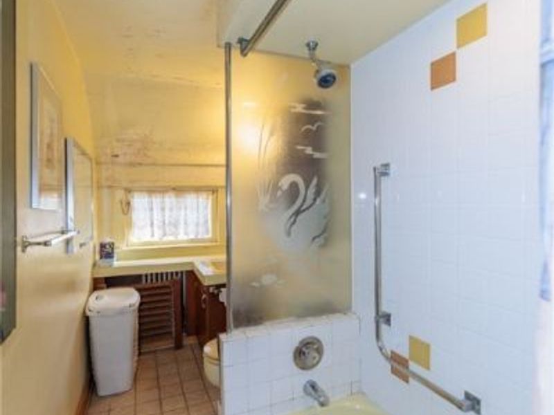 24105 Chardon Road, Euclid, OH 44143 Photo 30