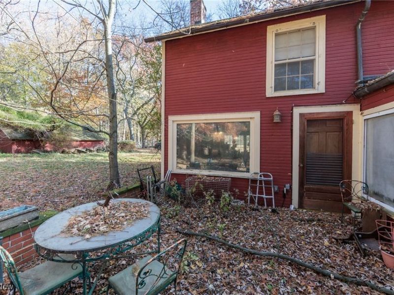 24105 Chardon Road, Euclid, OH 44143 Photo 41