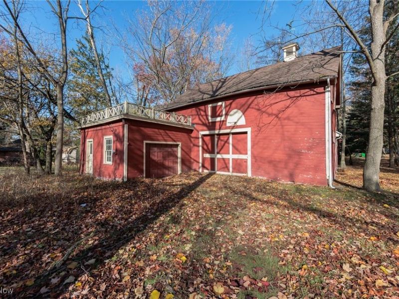 24105 Chardon Road, Euclid, OH 44143 Photo 49