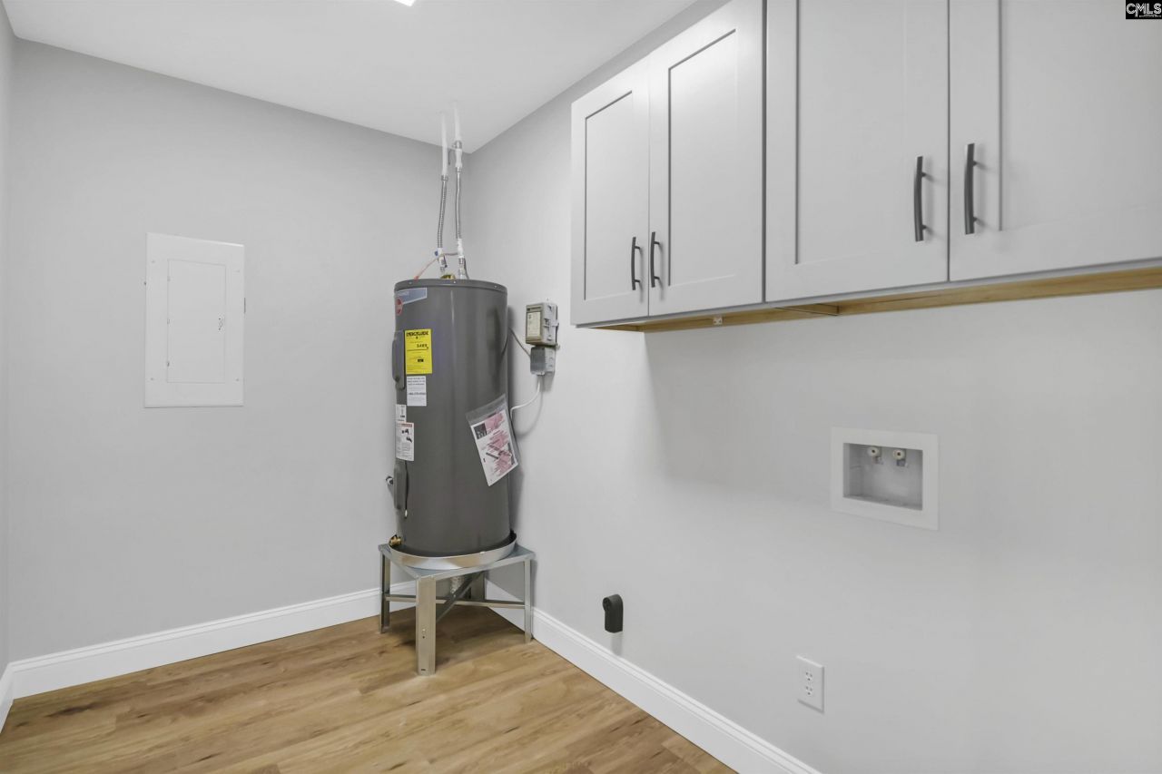 141 Jefferson Place Photo 14