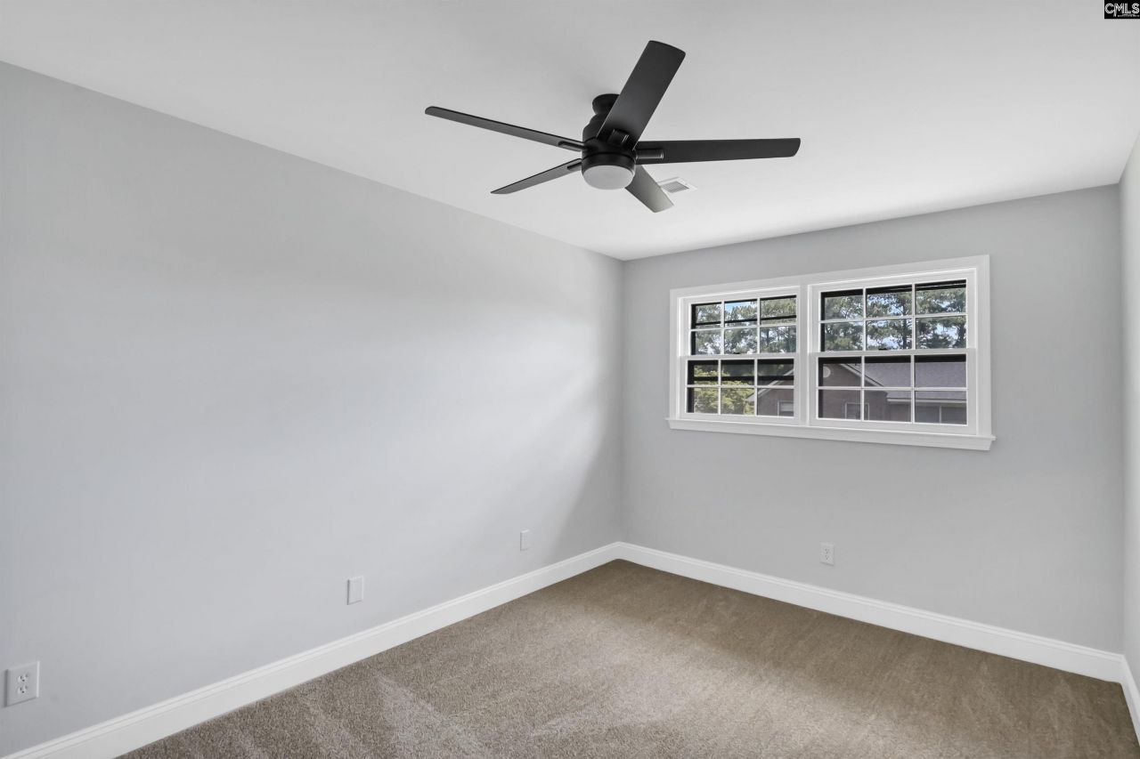 141 Jefferson Place Photo 22