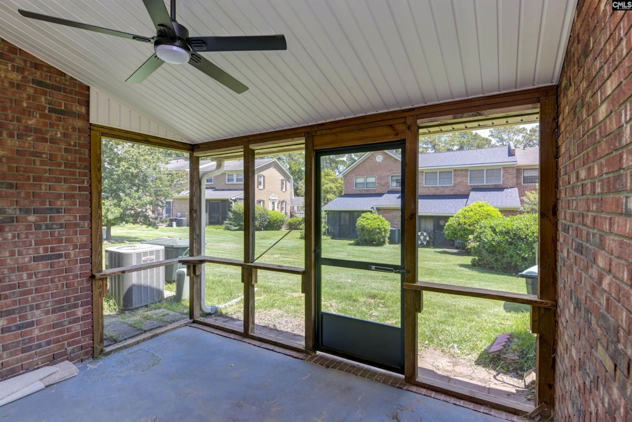 141 Jefferson Place Photo 28