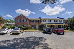 141 Jefferson Place photo 4