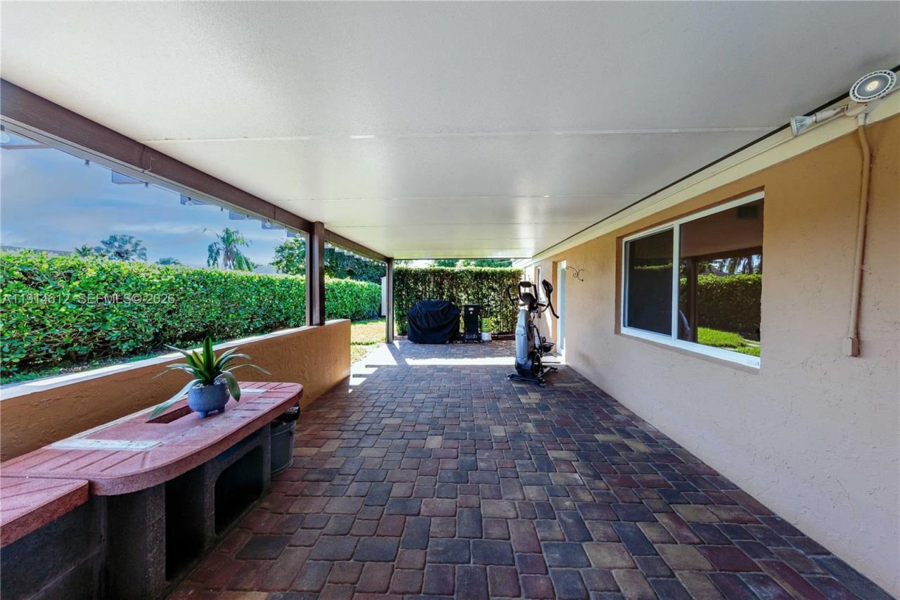 15235 SW 152nd Ct, Miami, FL 33187 Photo