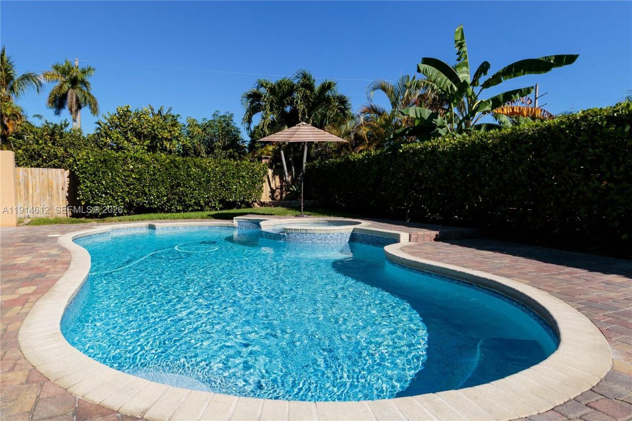 15235 SW 152nd Ct, Miami, FL 33187 Photo