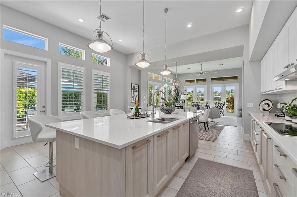 14714 Leeward Dr, Naples, FL 34114 Photo