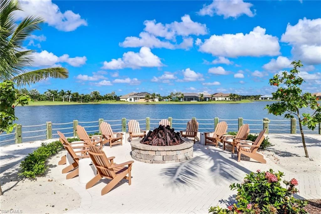 14714 Leeward Dr, Naples, FL 34114 Photo