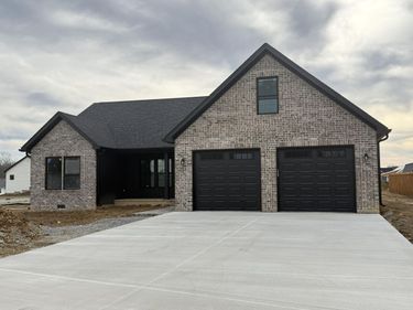 131 Knob View Trace, Junction City, KY 40440