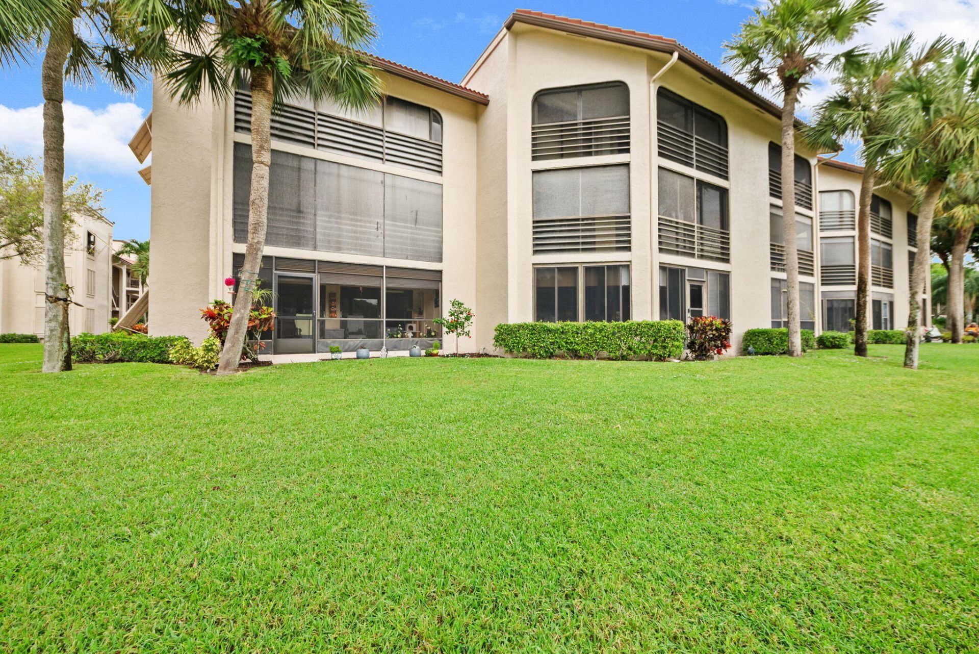 10092 Cedar Point Boulevard, Unit 205, Boynton Beach, FL 33437 Photo