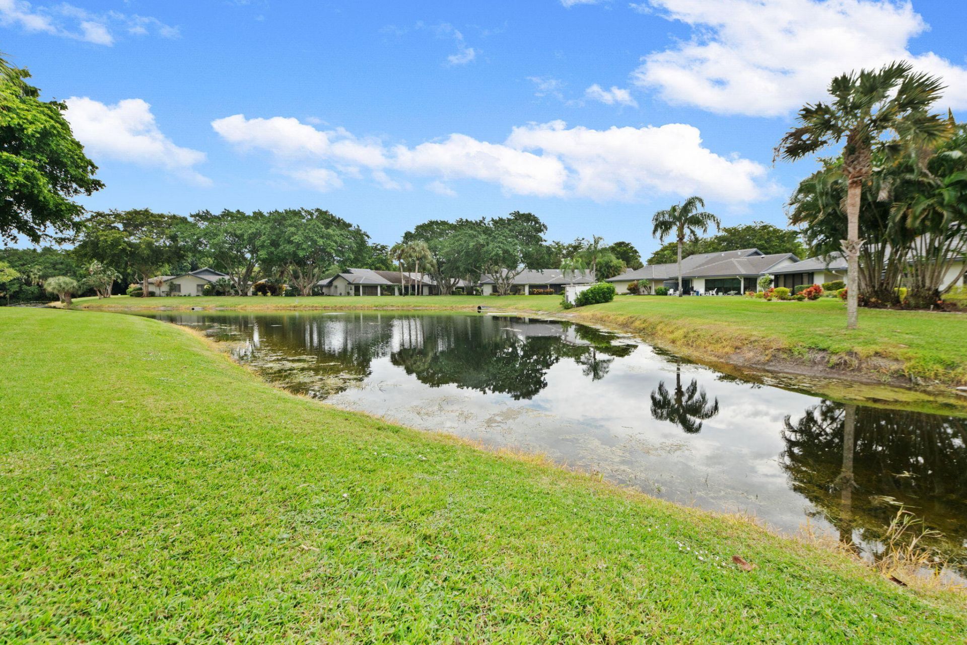 10092 Cedar Point Boulevard, Unit 205, Boynton Beach, FL 33437 Photo