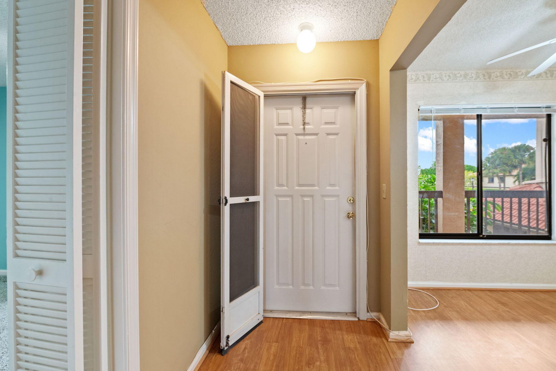 10092 Cedar Point Boulevard, Unit 205, Boynton Beach, FL 33437 Photo