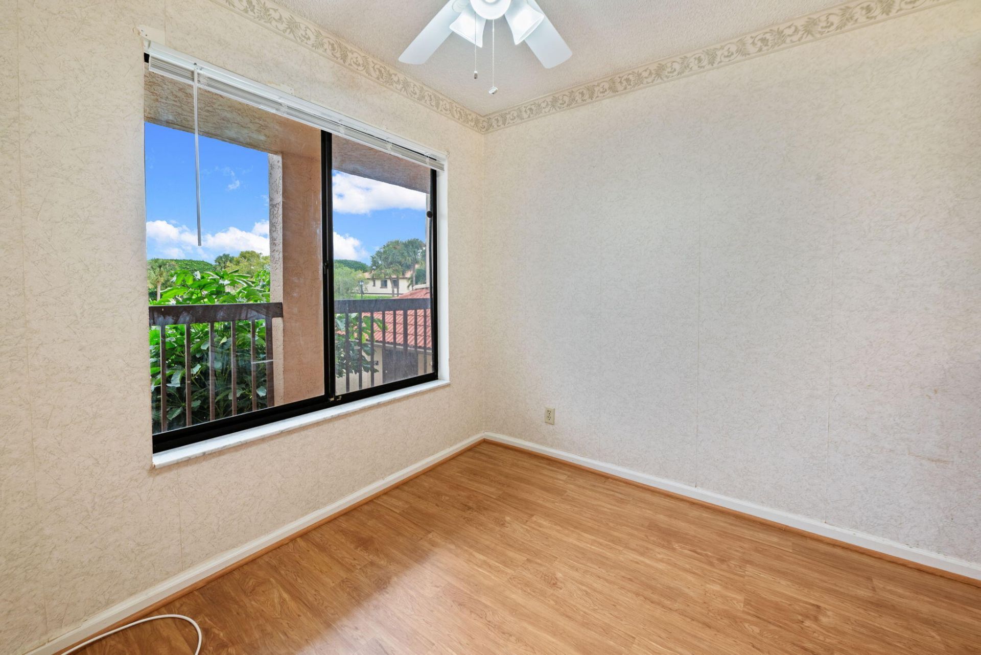 10092 Cedar Point Boulevard, Unit 205, Boynton Beach, FL 33437 Photo