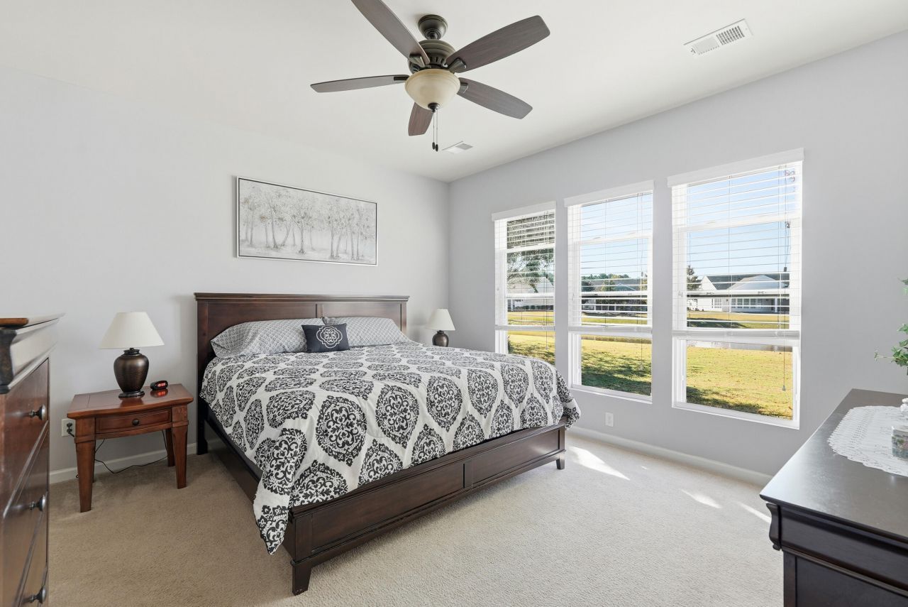 111 Harbor Point Court Photo 15