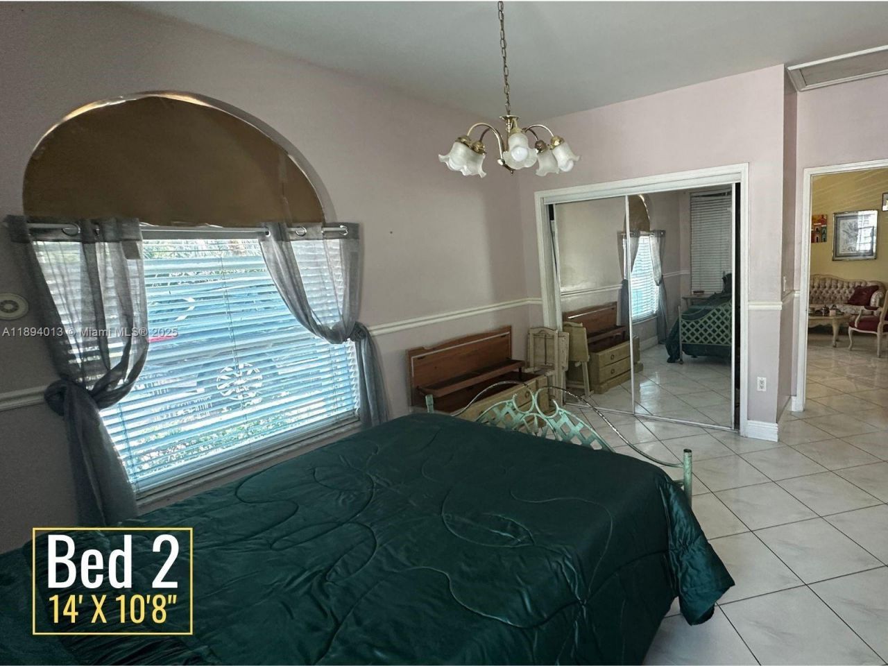 1386 NE 110 St, North Miami, FL 33181 Photo