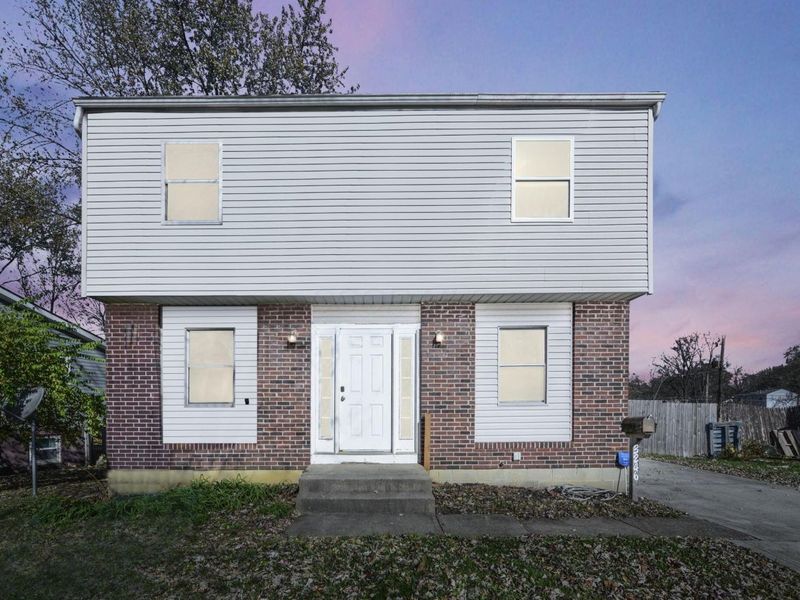 3246 Latonia Road, Columbus, OH 43232 Photo 3