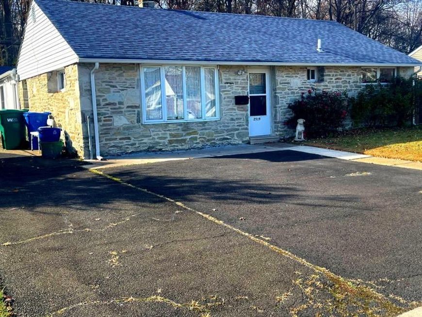 2519 Woodlawn Drive, Bristol, PA 19007 Main Photo