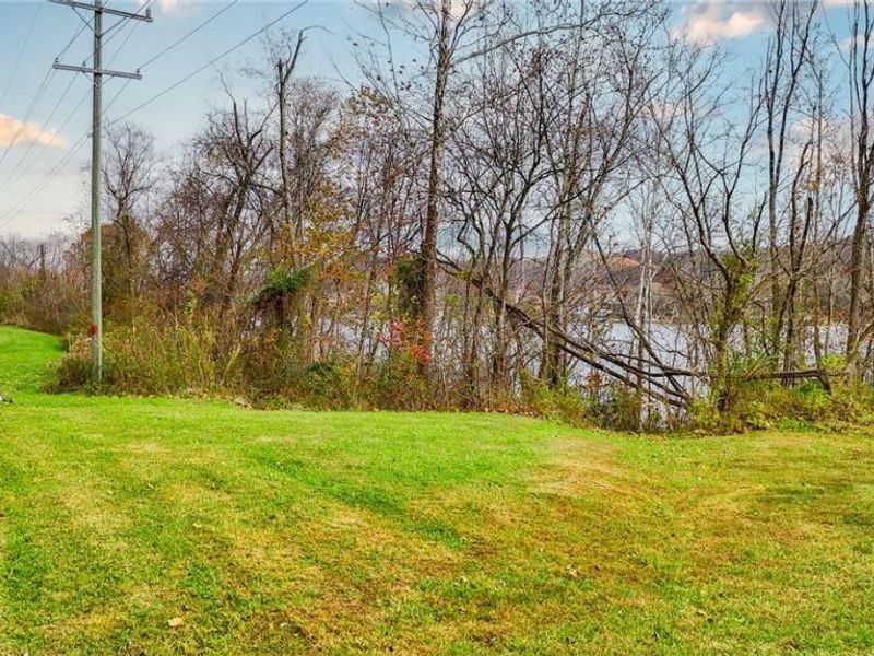 41084 State Route 7, Newport, OH 45768 Photo 11