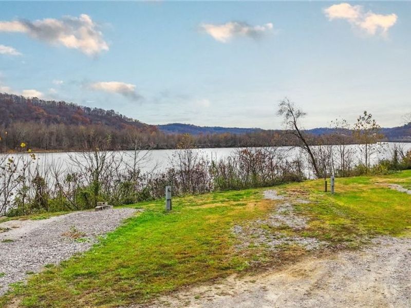 41084 State Route 7, Newport, OH 45768 Photo 3