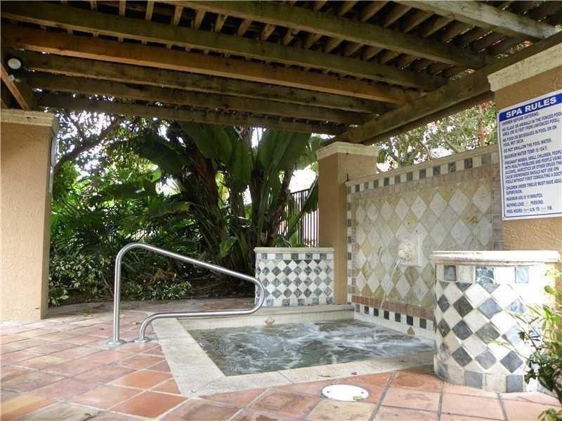 4836 N State Road 7, Unit 5-204, Coconut Creek, FL 33073 Photo