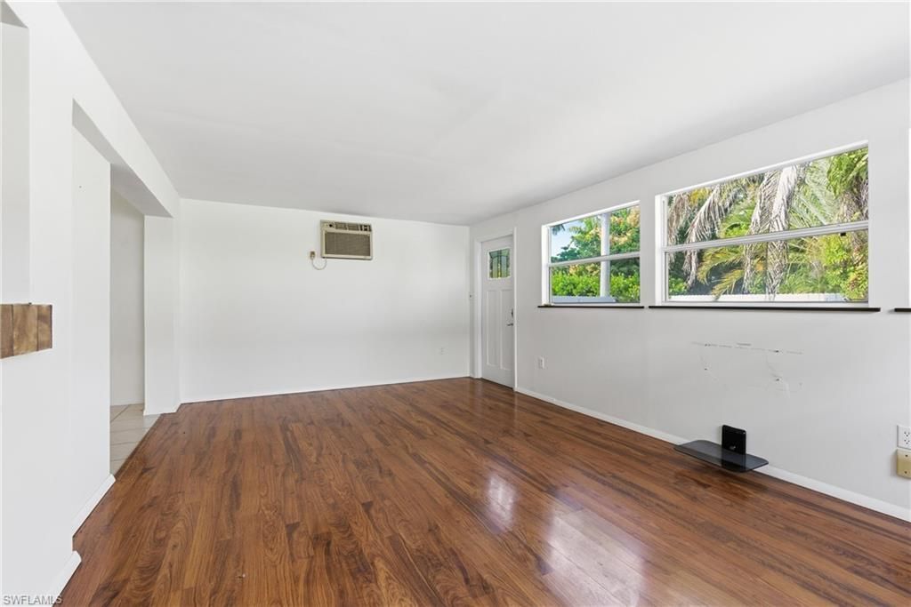 1235 Rordon Ave, Naples, FL 34103 Photo