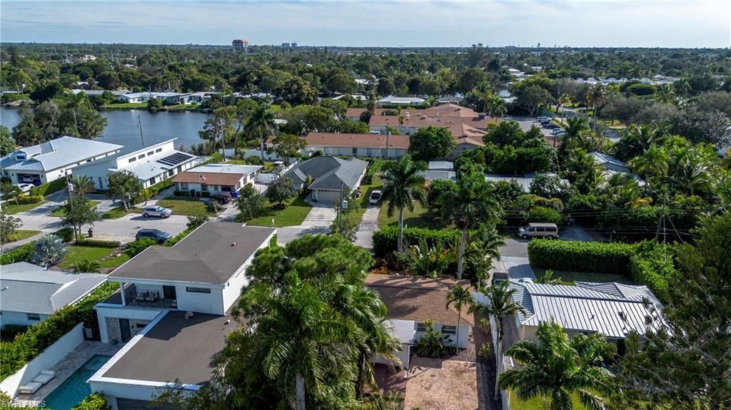 1235 Rordon Ave, Naples, FL 34103 Photo