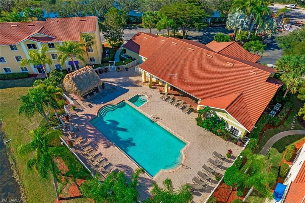 8244 Key Royal Cir, Unit 615, Naples, FL 34119 Photo