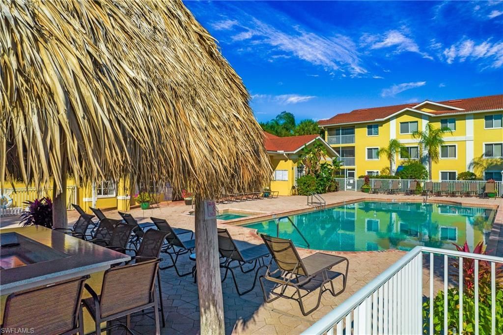 8244 Key Royal Cir, Unit 615, Naples, FL 34119 Photo