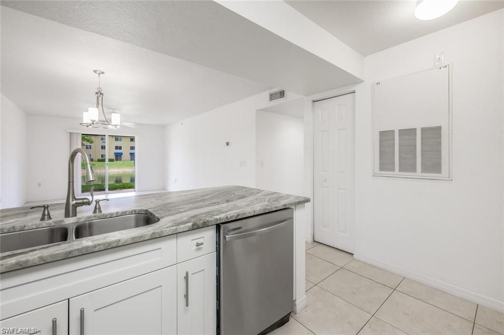 8244 Key Royal Cir, Unit 615, Naples, FL 34119 Photo