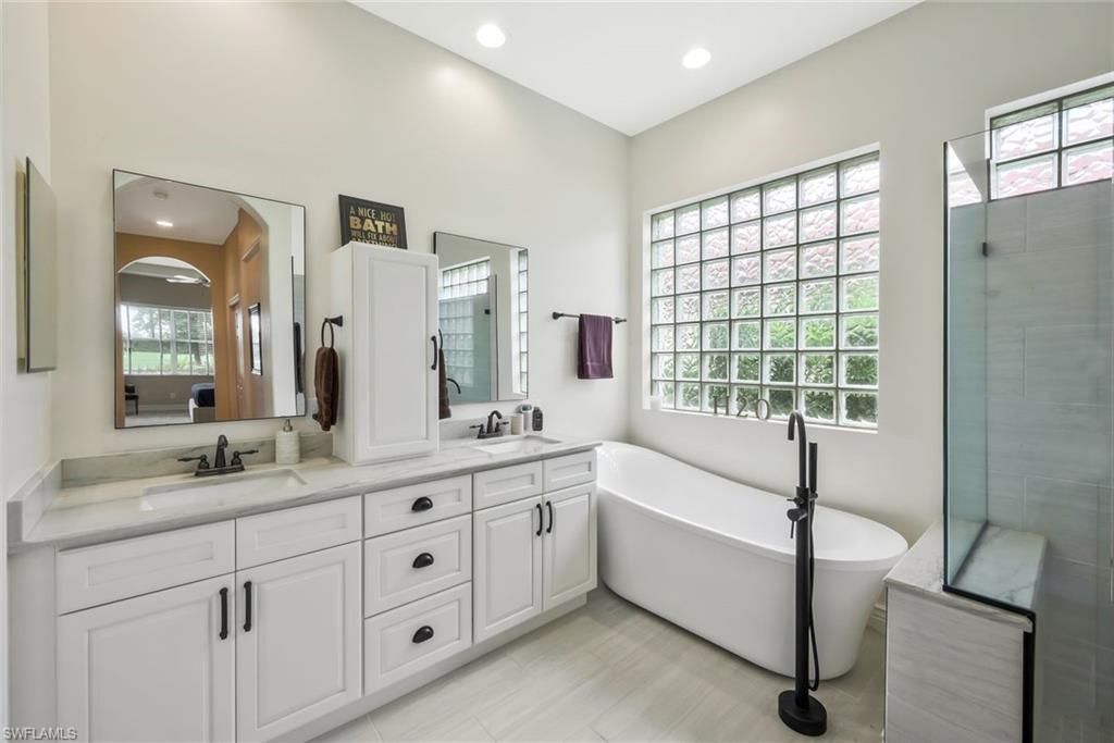 12604 Wildcat Cove Cir, Estero, FL 33928 Photo