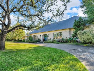 7140 Spring Valley Road, Dallas, TX 75254