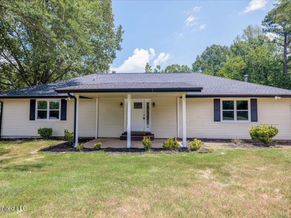 2215 Plum Point Road, Pope, MS 38658