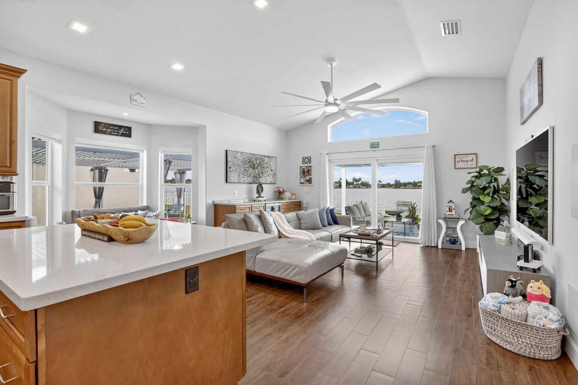 18728 NW 24th Court, Pembroke Pines, FL 33029 Photo