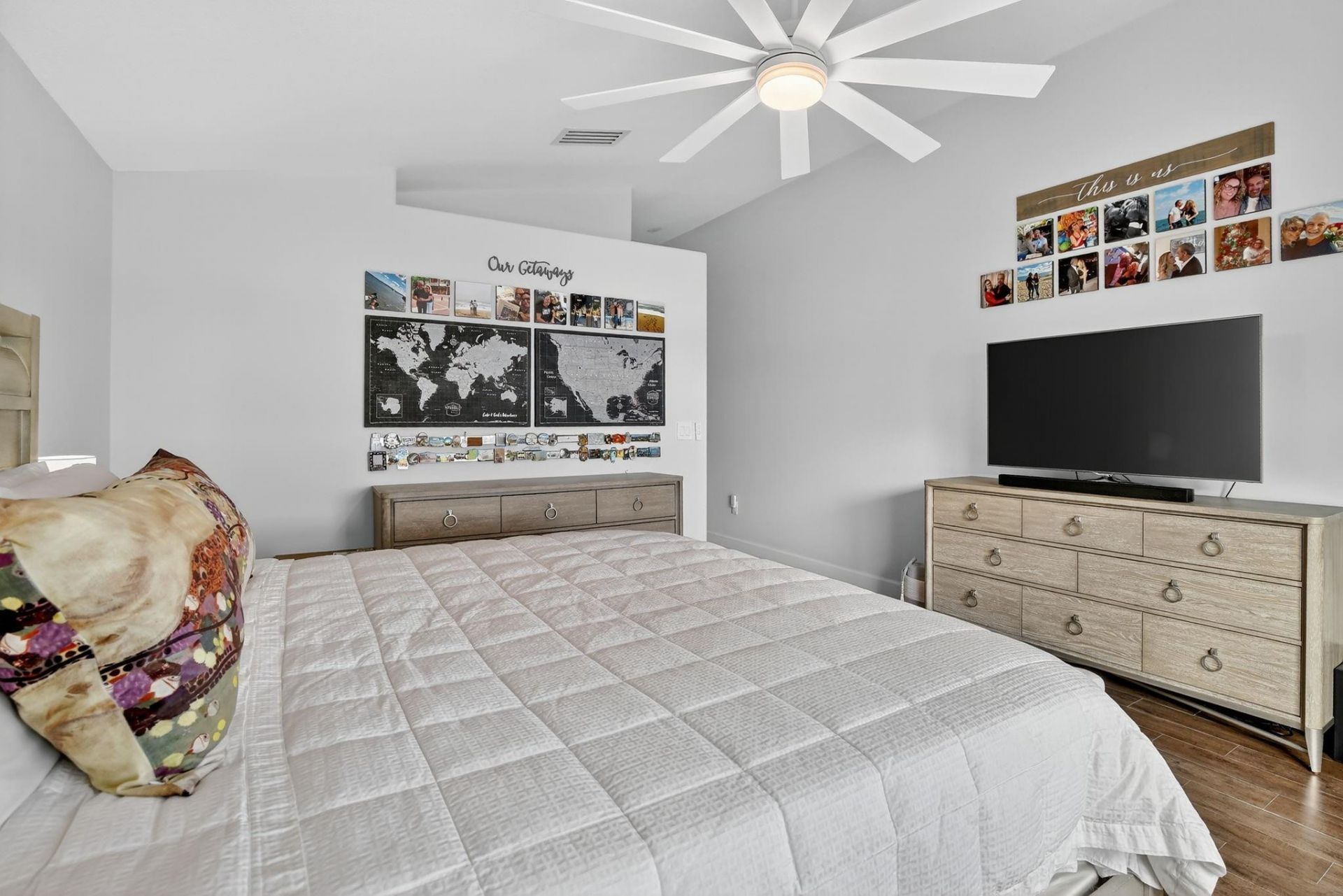 18728 NW 24th Court, Pembroke Pines, FL 33029 Photo