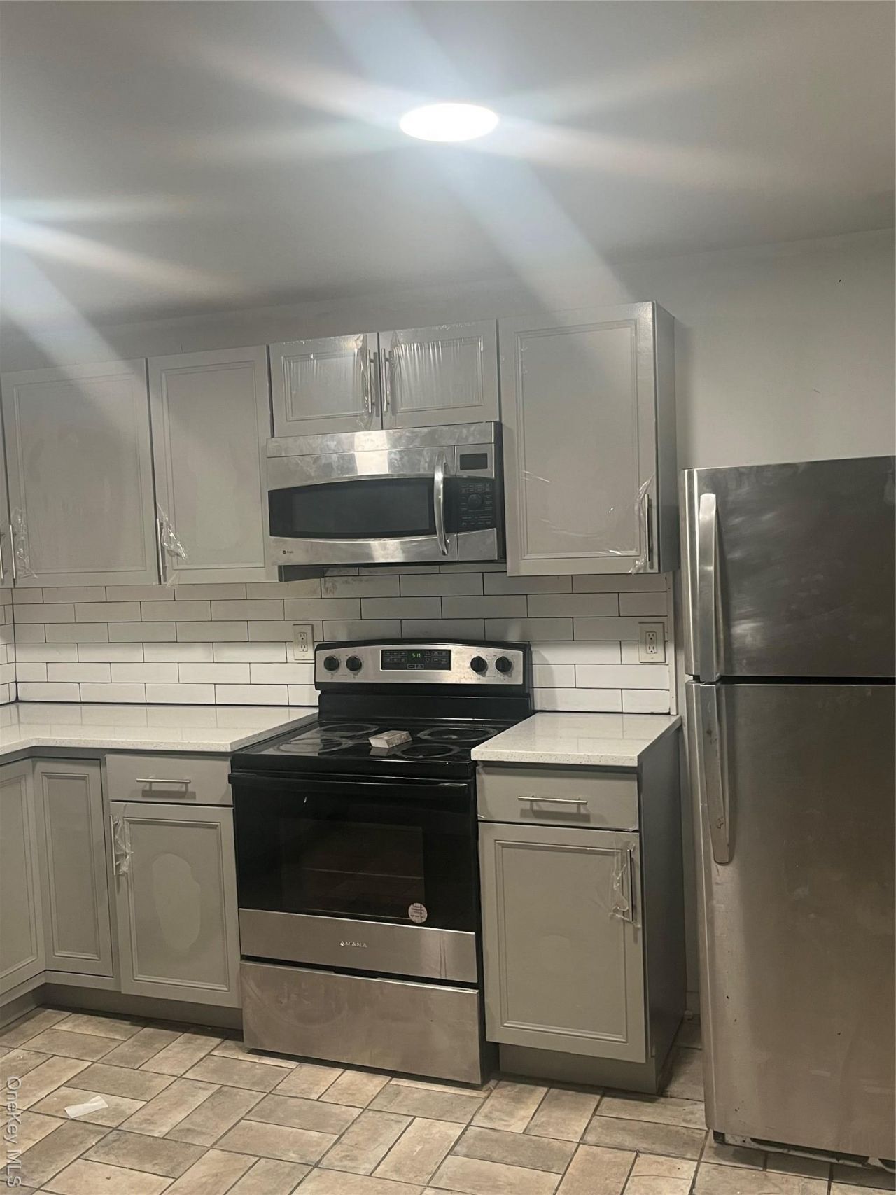637 Veterans Highway, Smithtown, NY 11787 Main Photo