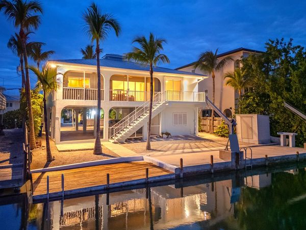 947 Gulf Drive, Summerland, FL 33042