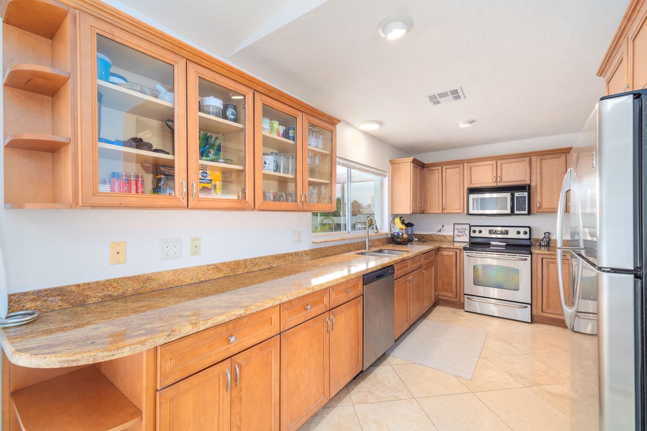 947 Gulf Drive, Summerland Key, FL 33042 Photo