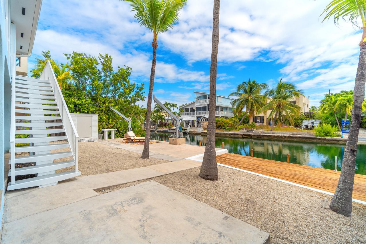 947 Gulf Drive, Summerland Key, FL 33042 Photo