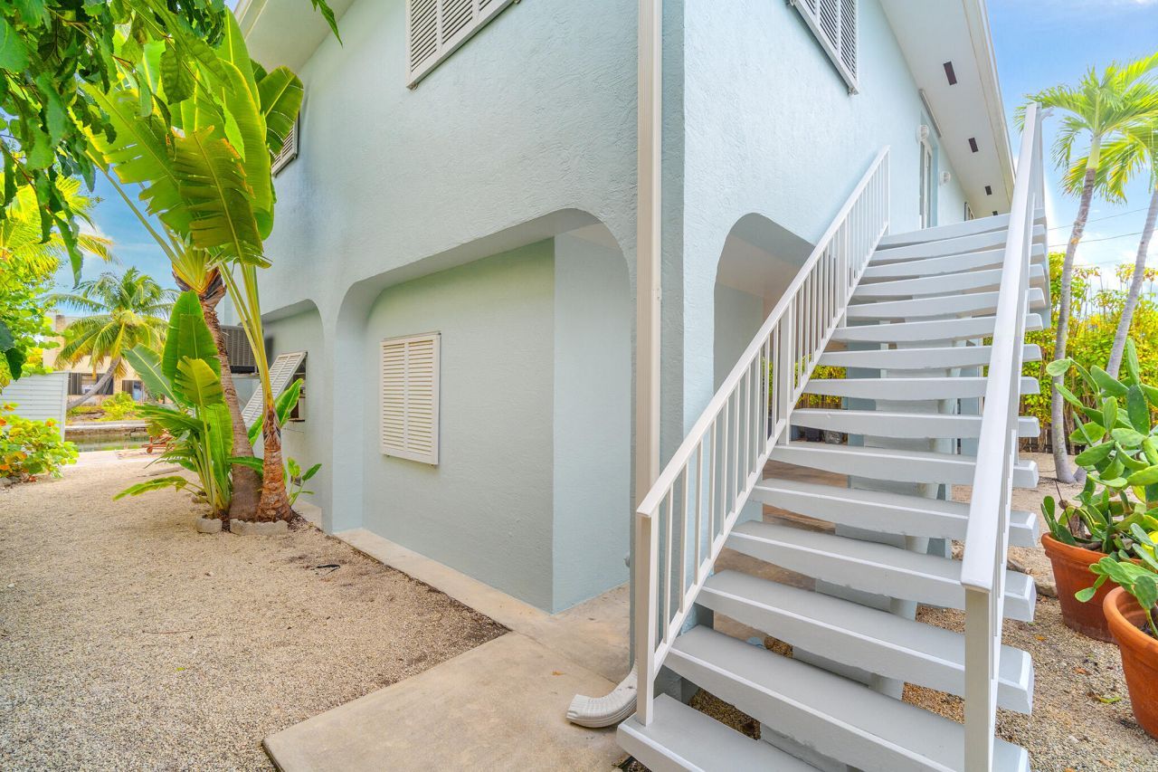 947 Gulf Drive, Summerland Key, FL 33042 Photo