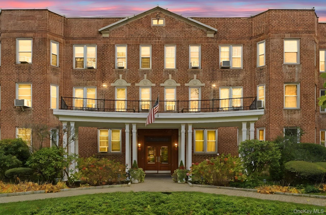 2 Overlook Road, Unit 3C3, White Plains, NY 10605 Main Photo