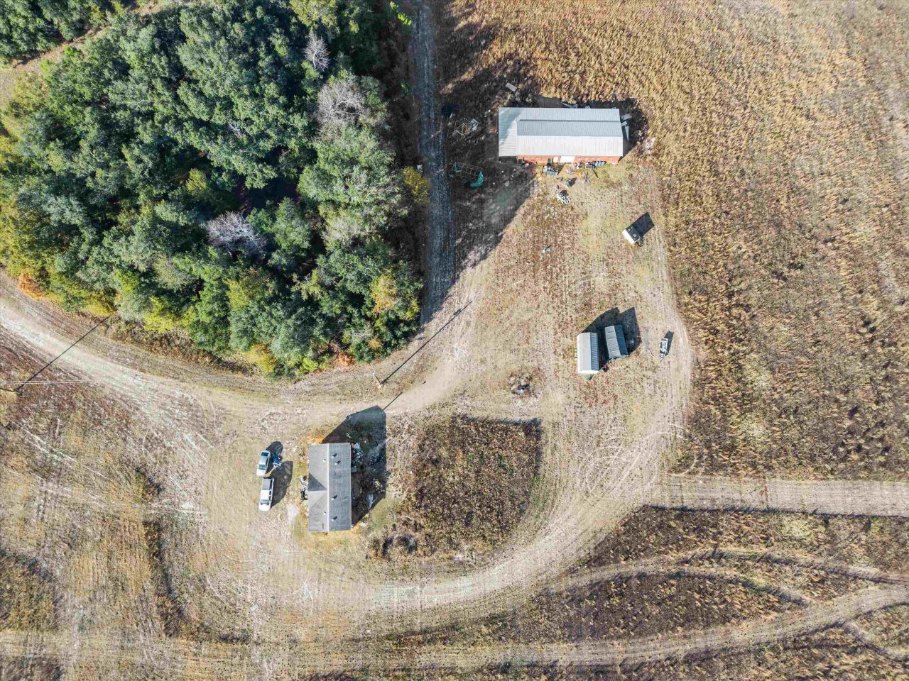 644 Treeline Road, Grand Ridge, FL 32442 Photo