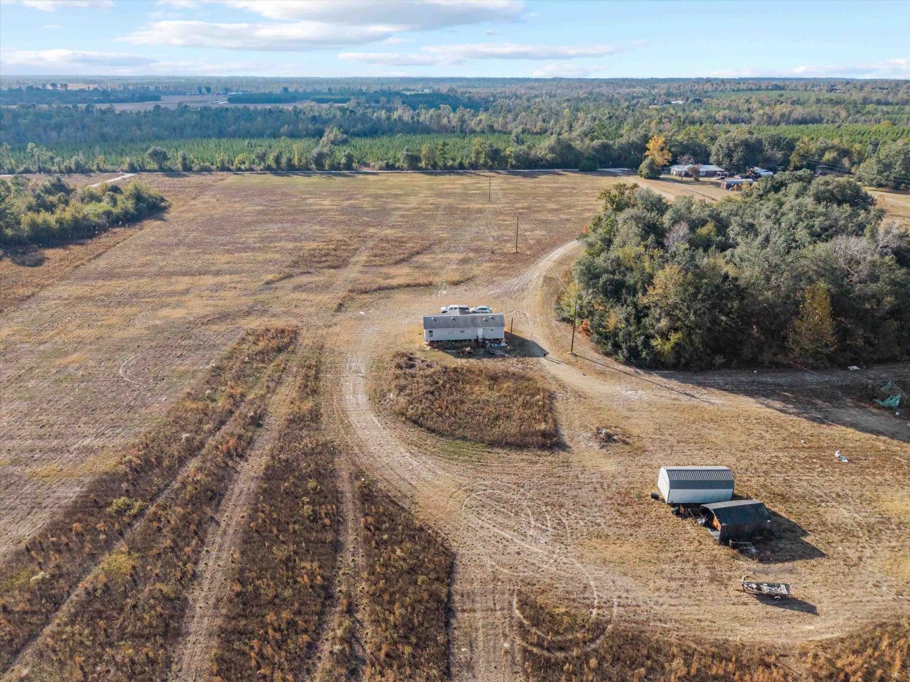 644 Treeline Road, Grand Ridge, FL 32442 Photo