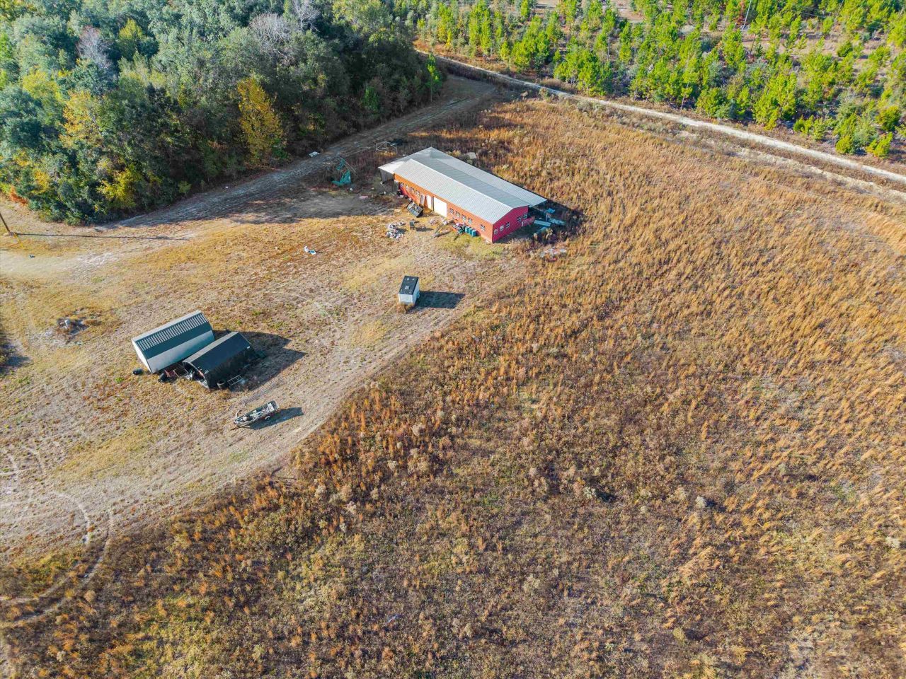 644 Treeline Road, Grand Ridge, FL 32442 Photo