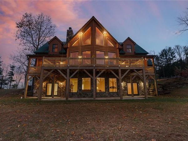 258 Gabriel Way , Moravian Falls, NC 28654