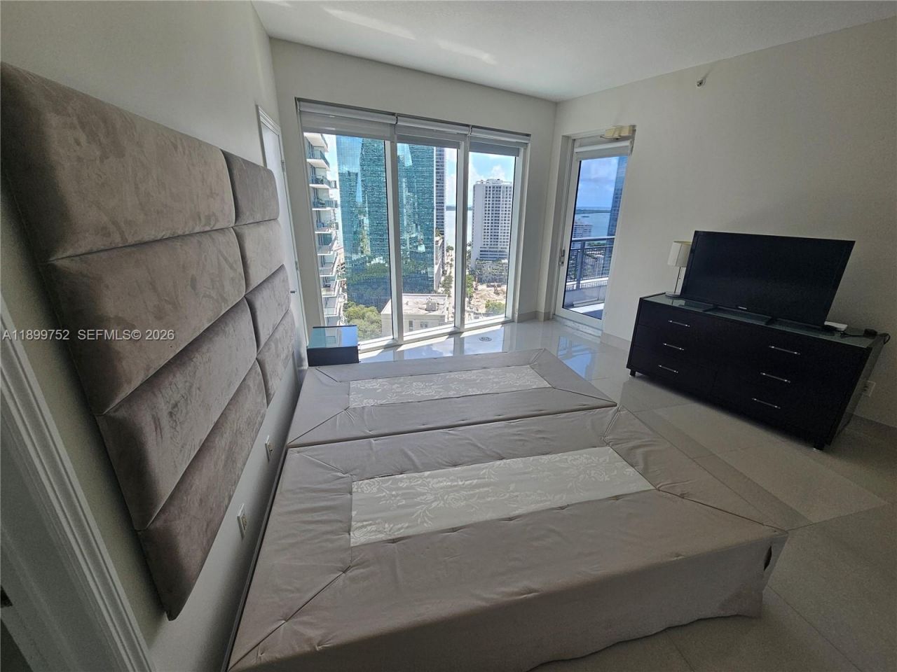 60 SW 13 St, Unit 1900, Miami, FL 33130 Photo
