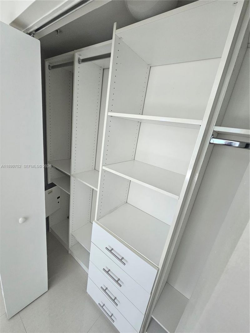 60 SW 13 St, Unit 1900, Miami, FL 33130 Photo